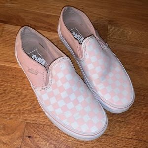 pink checkered vans